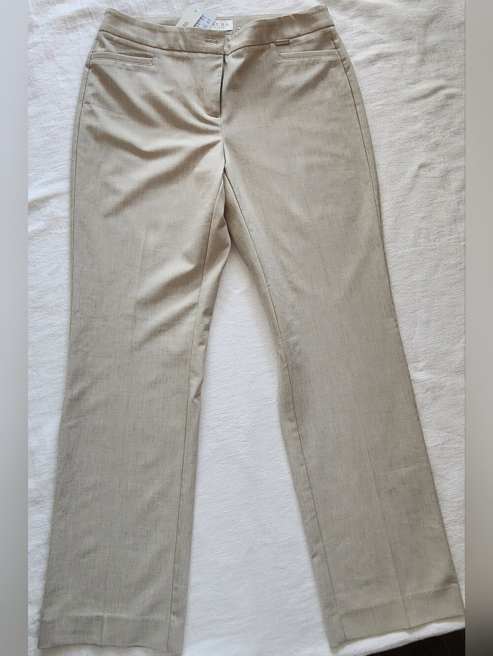 NWT Laura Petites Beige Tummy Control Dress Pants 8